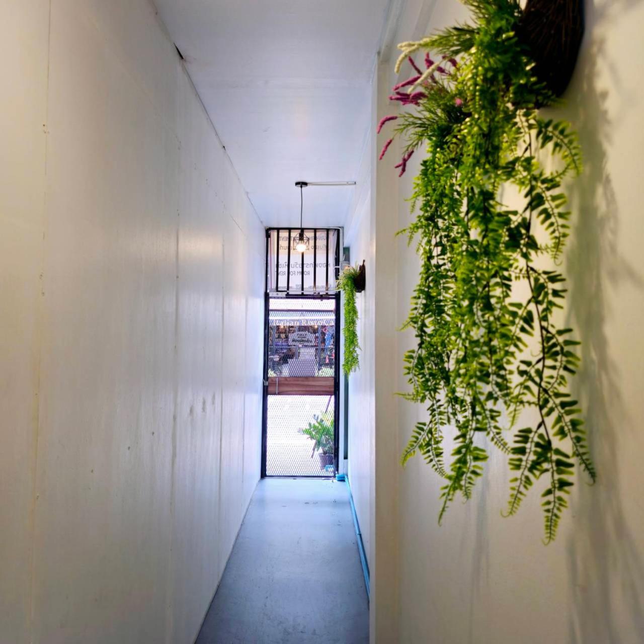 Kaneang Apartment-กันเองอพาร์ทเมนท์ Jomtien Beach Exterior photo